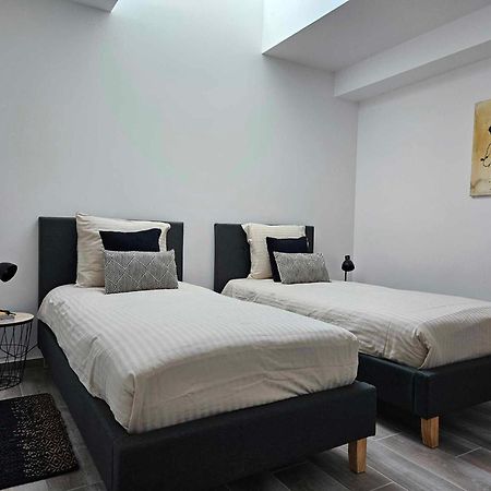 Les Bulles De Bonheur - Au Coeur Du Vignoble Champenois Apartment Chouilly Екстериор снимка
